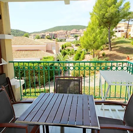 1a R8 239 - 395la Apartamento